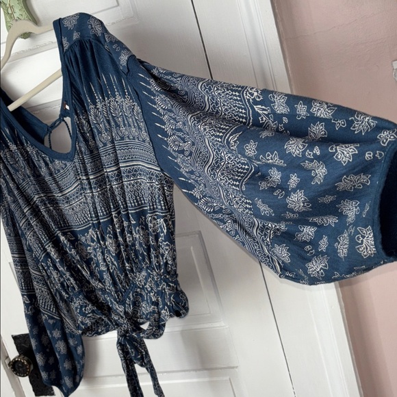 FREE PEOPLE WEEKEND WARRIOR BOHO BALLOON SLEEVE TOP - Picture 5 of 12